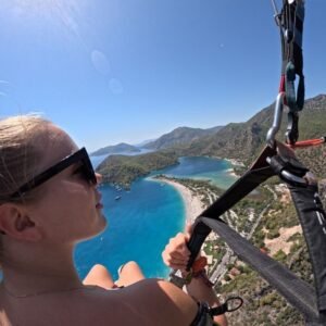 Fethiyede Adrenalin Dolu Paraş&uuml;t 